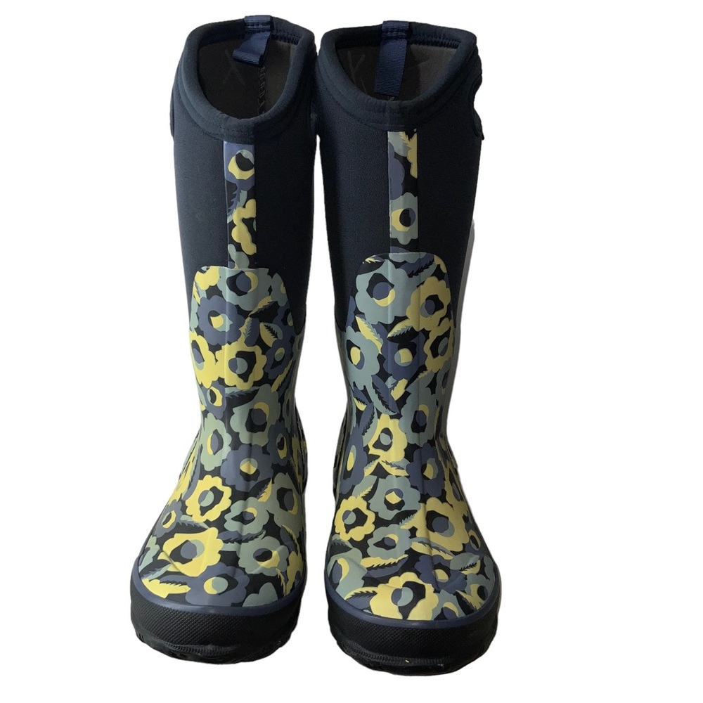Bogs Women’s Classic Tall Floral Waterproof Rain Boot